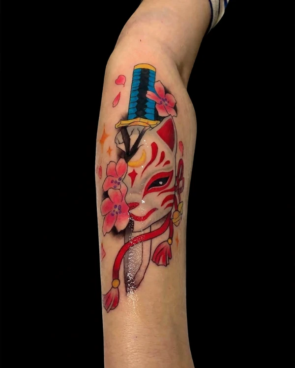 ลายสักญี่ปุ่นแบบนีโอทราดิชันนัล หน้ากากคิทสึเนะ