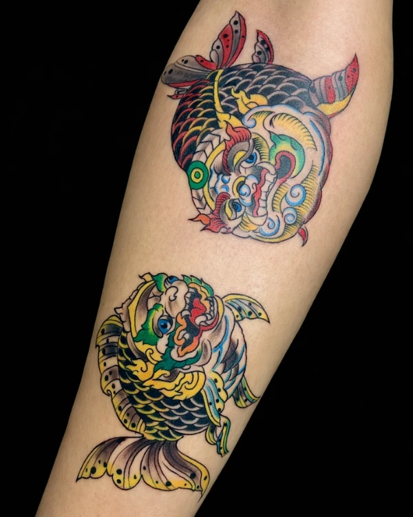 ลายสักญี่ปุ่นแบบดั้งเดิม (koi fish tattoo)