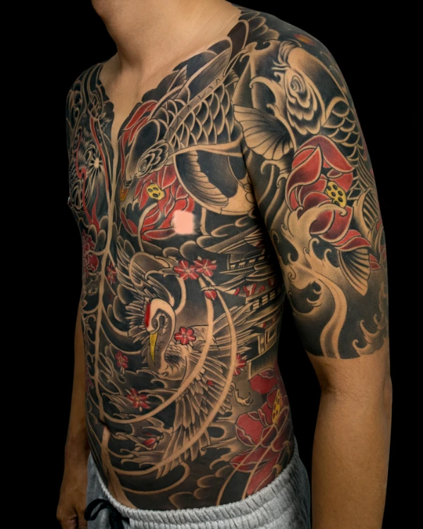 ลายสักญี่ปุ่นแบบอิเรซึมิ บอดี้สูท