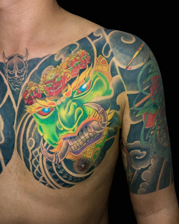 ลาย Blackwork คอ