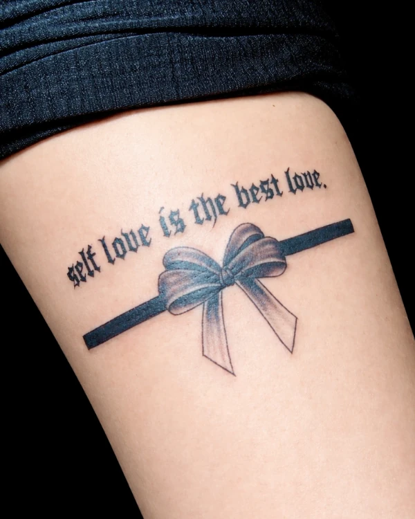 ลาย Traditional หน้าอก